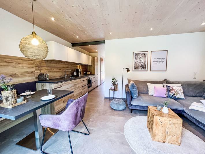 Ferienwohnung für 2 Personen, mit Terrasse und Garten in Hofstetten