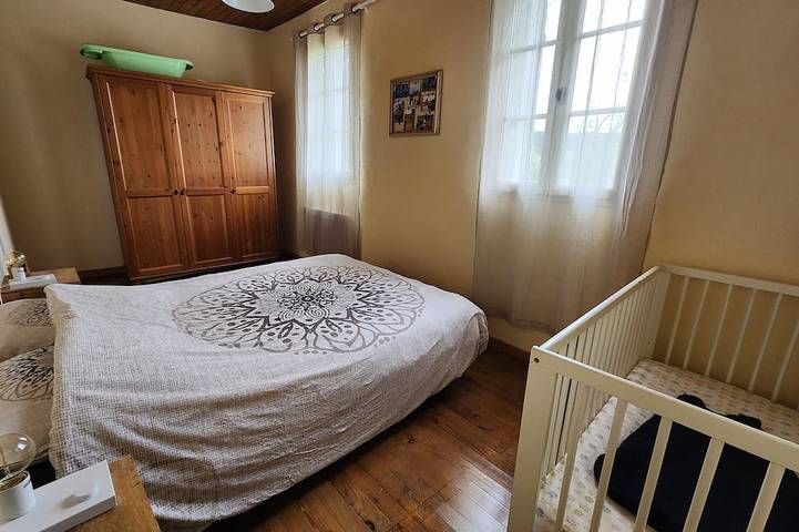 Location de vacances pour 7 personnes, avec jardin à Couze-et-Saint-Front - 3