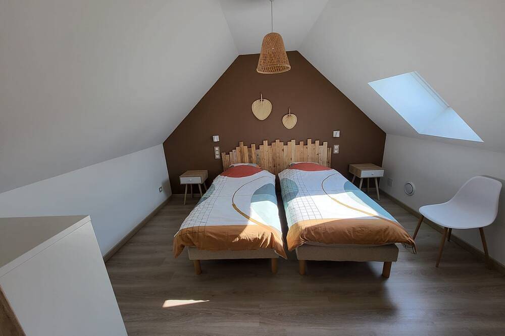 Quiet gîte, close to Baie de somme (3kms). Comfortable and air-conditioned in Favières, Abbeville und Umgebung