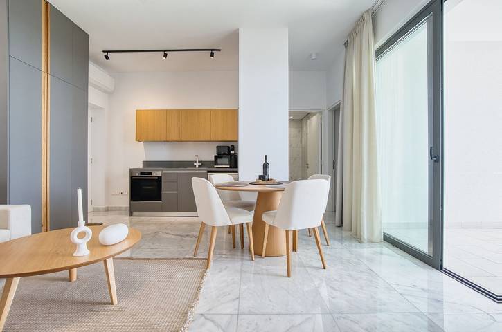 Entire apartment, Prestige 402 1 Bed in Pafos in Paphos, South Cyprus
