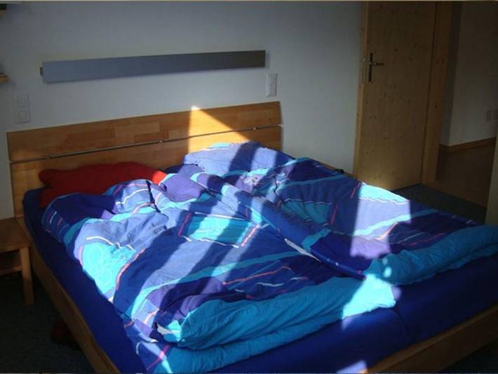 Ganze Ferienwohnung, Sot Spondas 15 - 3.5 Zimmerwohnung - 4 Betten in Surses, Albula