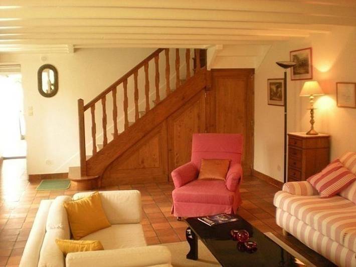 Location de vacances pour 6 personnes, avec jardin à Bonnes - 2