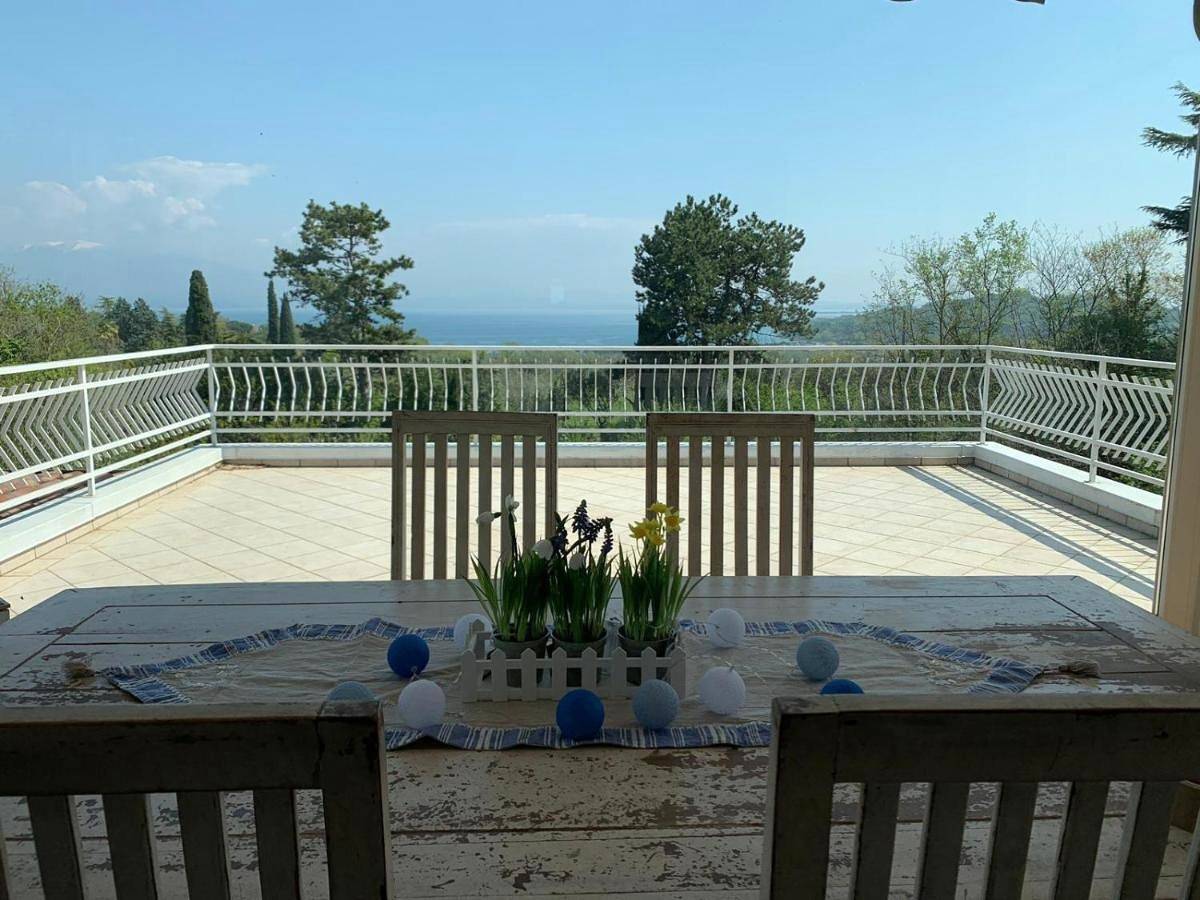 Villa Elma in Lonato del Garda, Prealpi Gardesane