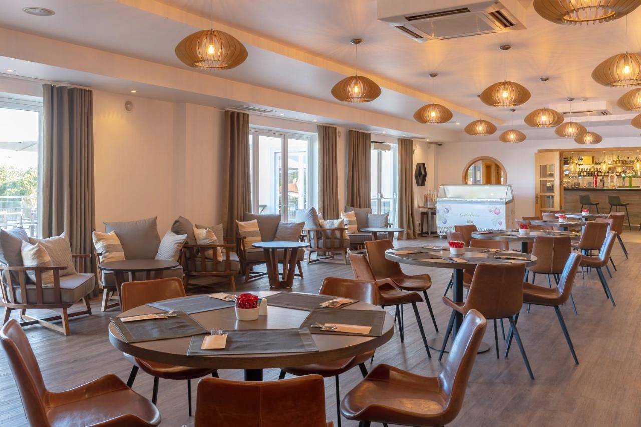 The Village – Praia D’El Rey Golf & Beach Resort in Amoreira, Leiria distrito