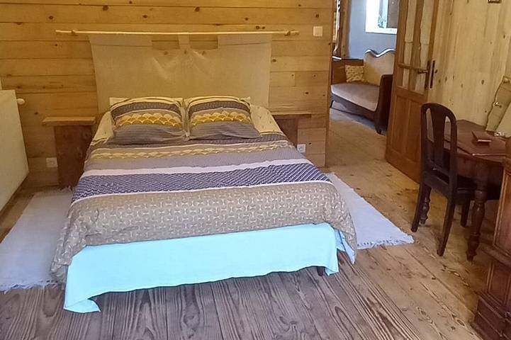 Gîte pour 6 personnes, avec jardin, animaux acceptés dans le Jura - 2