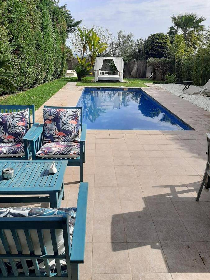 Location de vacances pour 8 personnes, avec piscine ainsi que jardin et vue à Chiva - 2