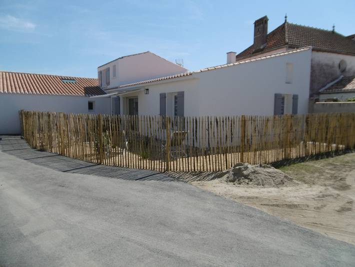 Location de vacances pour 6 personnes, avec terrasse et jardin dans Plage De La Bosse L Epine - 3