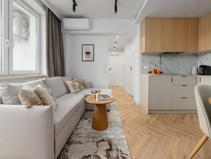 Ferienwohnung für 8 Personen, mit Balkon/Terrasse und Terrasse sowie Garten in Warschau