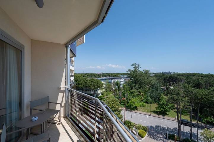 Appartamento per 2 persone, con giardino e terrazza nonché vista oceano in Bibione Pineda