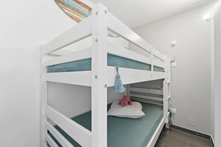 Gîte pour 4 personnes, avec piscine et balcon dans Plage de la Gaillarde - 4