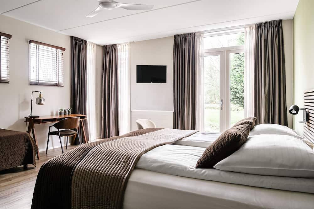 Luxury group accommodation for max 16 people located in Enkhuizen in Enkhuizen, IJsselmeer