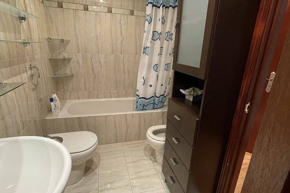 Entire apartment, Bonito Piso con Aparcamiento a pie de la Calle in Nájera, La Rioja Province