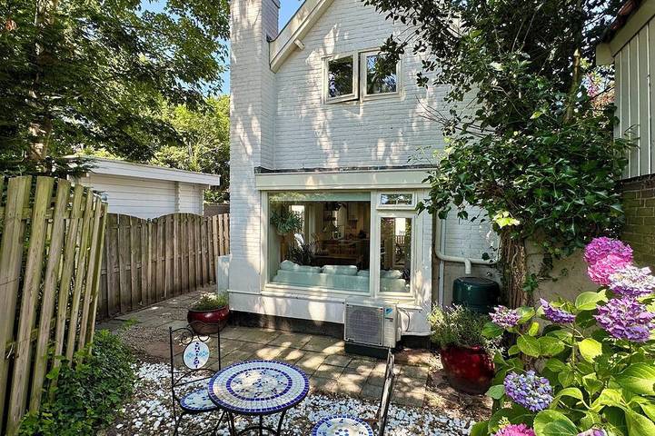 Ferienhaus für 4 Personen, mit Garten in Bergen (Nordholland)