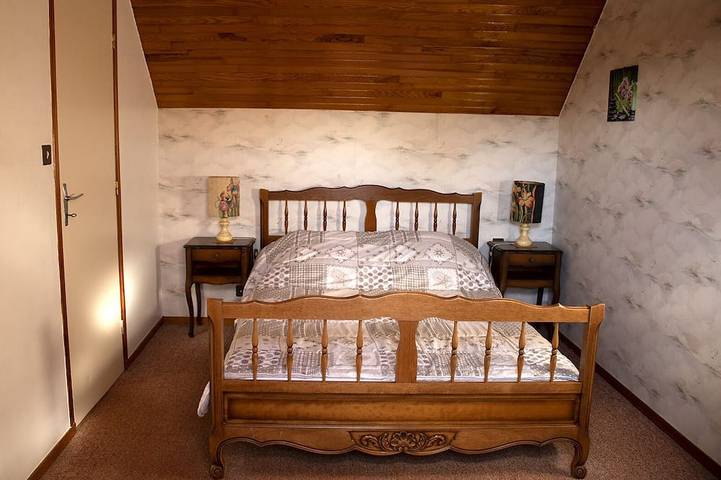 Location de vacances pour 5 personnes, avec terrasse et jardin à Plogonnec - 3