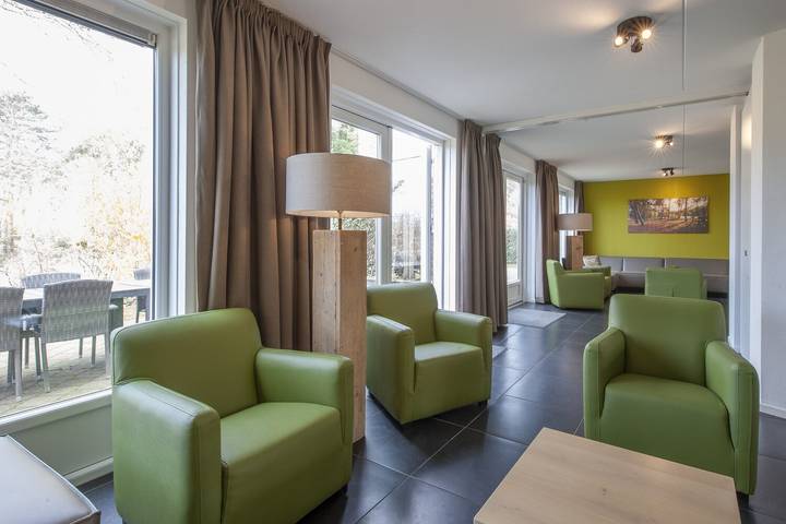 Villa per 20 persone, con terrazza e vista lago nonché giardino - 1