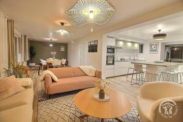 Gîte für 10 Personen, mit Terrasse und Garten in Perros-Guirec