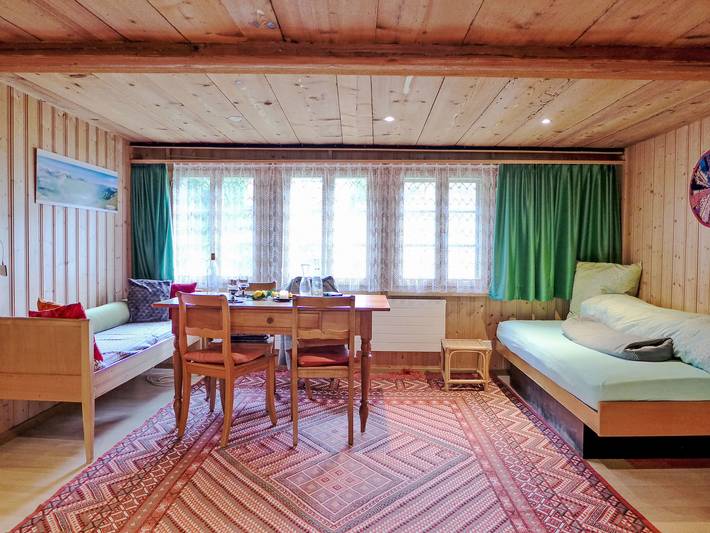 Ferienhaus für 6 Personen, mit Ausblick und Terrasse sowie Garten in der Schweiz - 2