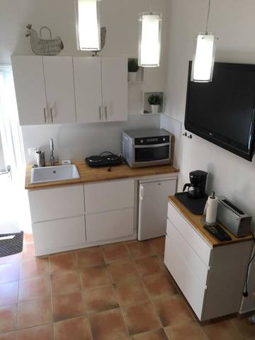 Maison d’hôte pour 2 personnes, avec jardin et vue à Cogolin
