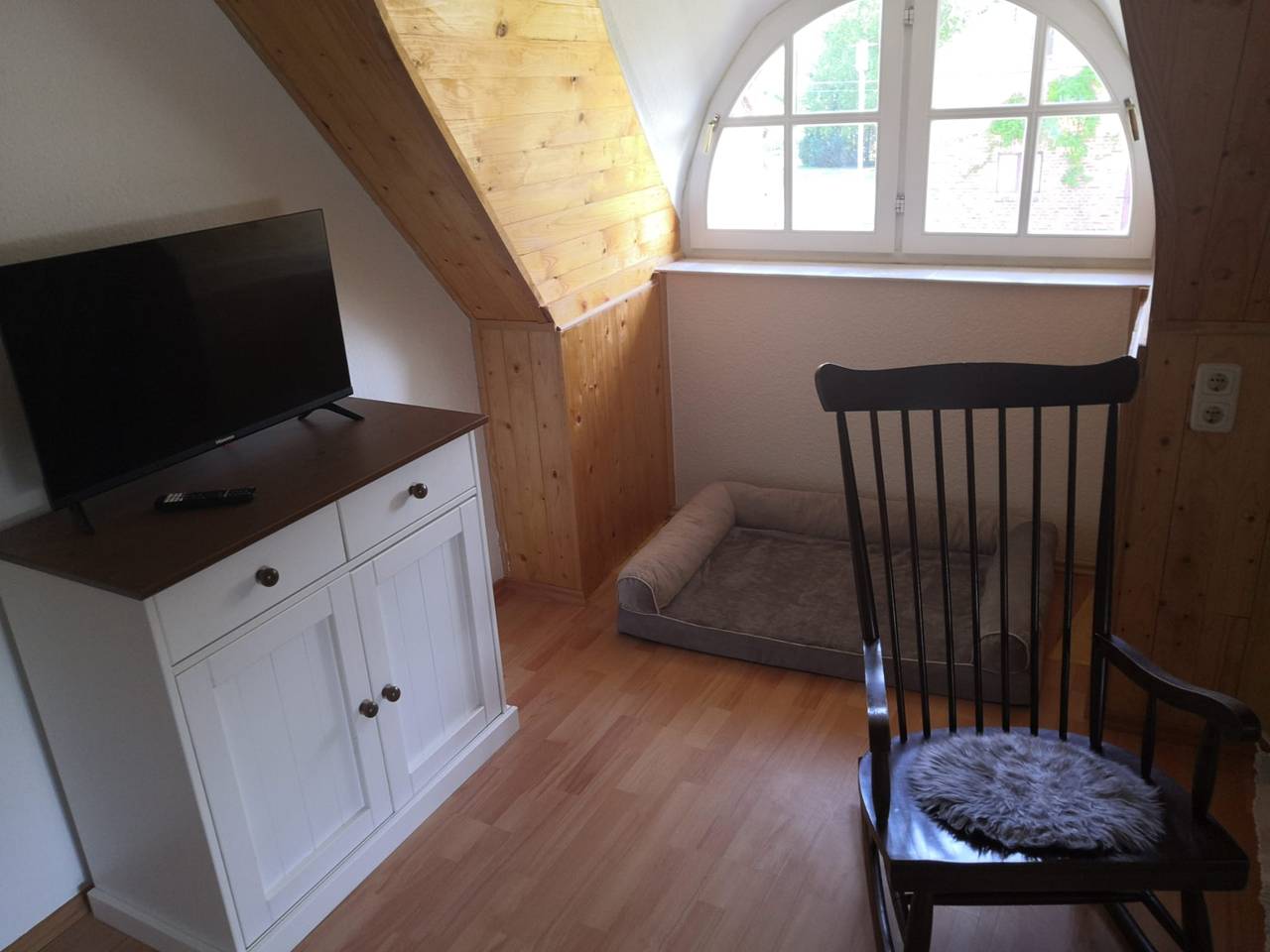 Ganze Wohnung, Apartment 'Ruhe Und Natur' mit privatem Garten und Wlan in Demmin, Mecklenburgische Seenplatte