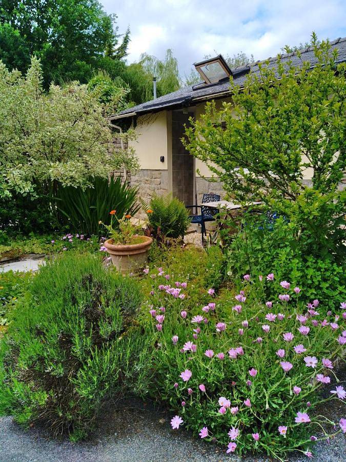 Gîte pour 2 personnes, avec jardin à Bannalec - 2