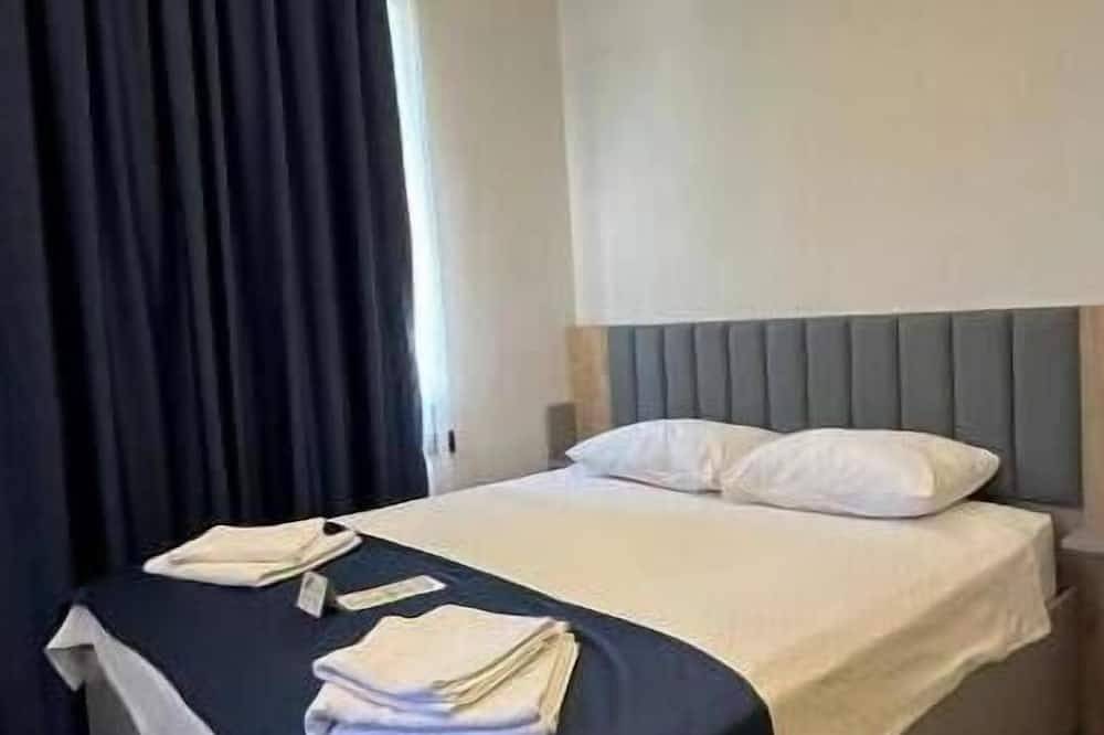 Entire apartment, Silence Garden Suite B8 in Alanya, Antalya Province