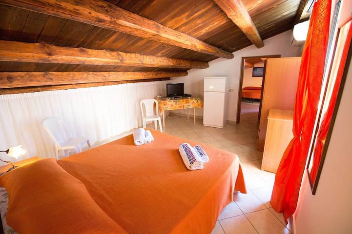 Appartement entier, Flower Apartment in Cefalù, Cefalù (Commune)