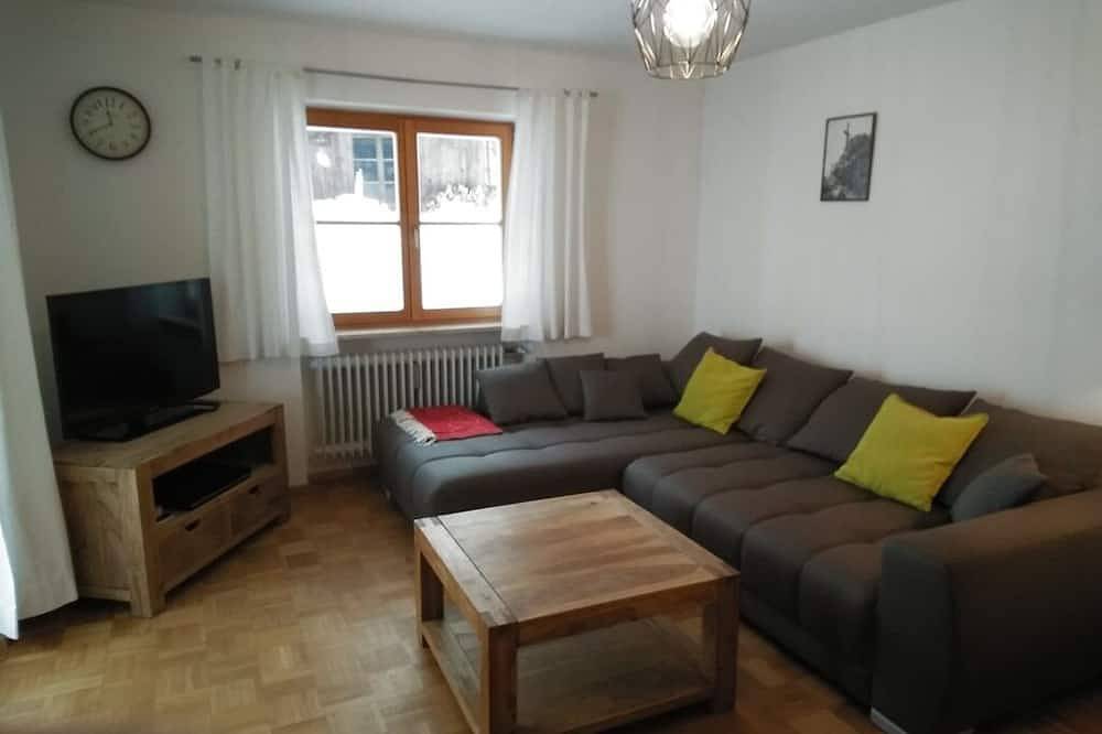 Ganze Wohnung, Ferienwohnung- 2 Personen, 80qm, 1 Schlafzimmer, Balkon,  Wlan in Schleching, Bayerische Alpen
