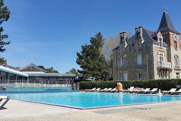 Gîte pour 5 personnes, avec terrasse ainsi que piscine et jardin dans Plage Sainte-Marguerite