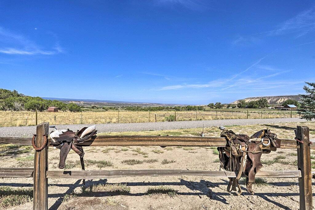 Montrose Barndominium on 7 Acres with Views! in Montrose County