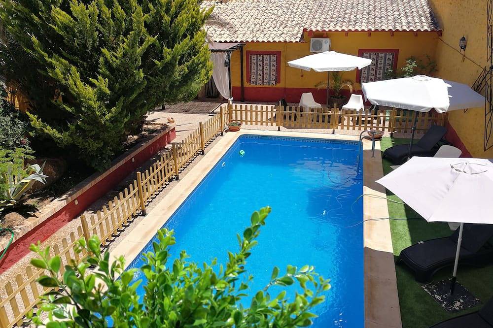 Villa Privada in Alcázar de San Juan, Ciudad Real Province