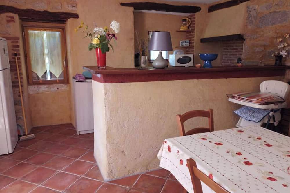 Chez Léon et Rosa,un tit nid douillet à la campagne où vous vous rechargerez! in Tour-de-Faure, Quercy