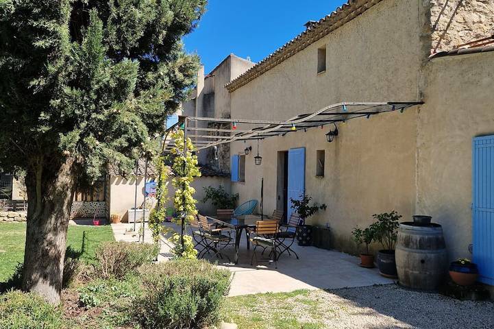 Ferienhaus für 8 Personen, mit Pool und Garten - 1