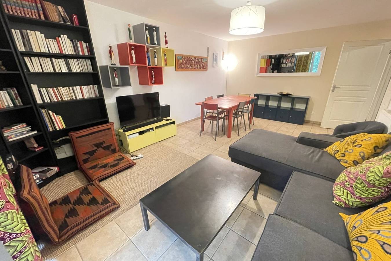 Appartement entier, Spacieux appartement à deux pas des attractions in Toulouse, Toulouse et ses environs