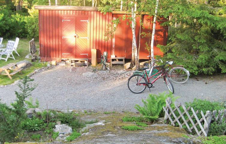 Maison de vacances pour 4 personnes avec jardin in Vindö