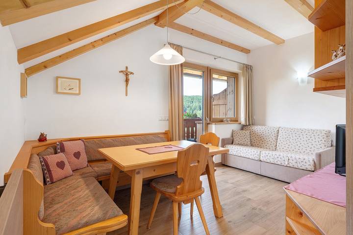 Vakantieappartement voor 2 personen, met Balkon en Tuin in de Dolomieten