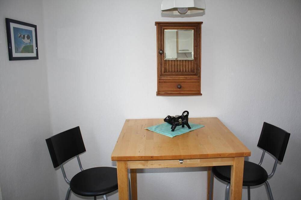 Ganze Wohnung, Ferienwohnung Gießelrade für 1 - 4 Personen mit 1 Schlafzimmer - Ferienwohnung in Ahrensbök, Ostholstein