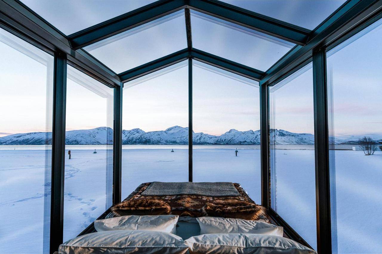 Aera - Glass cabins in Tromsø