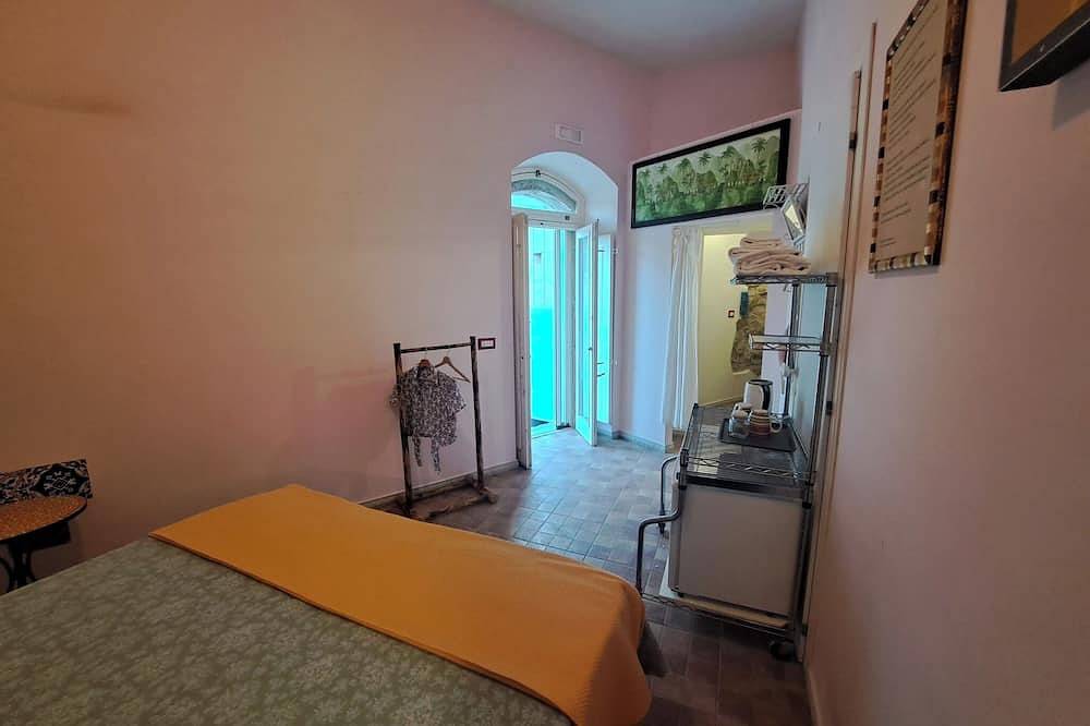 Apartamento entero, In the Sassi of Matera, at Porta Pistola, we host intriguing travelers in Sassi di Matera, Matera
