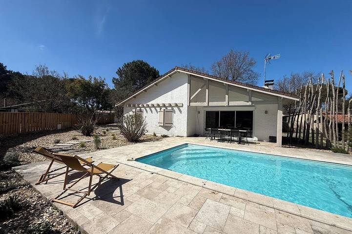 Maison de vacances pour 8 personnes, avec jardin ainsi que jacuzzi et terrasse dans Claouey