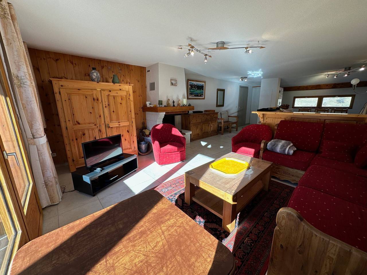 Apartamento entero, Amplio apartamento de 100m² con chimenea en Vars in Vars, Briançon region