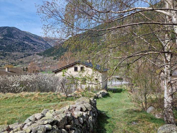 Casa rural para 11 personas, con jardín y vistas - 1