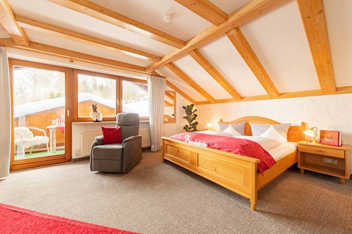 Ferienwohnung für 2 Personen, mit Balkon und Garten in Oberstdorf - 2