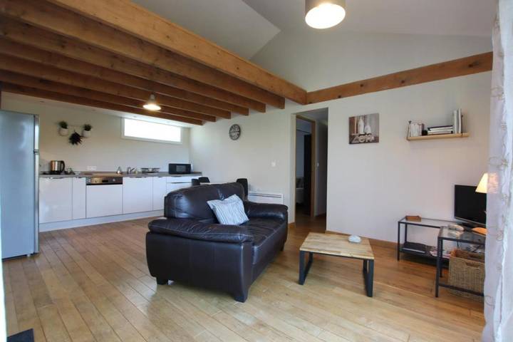Location de vacances pour 2 personnes, avec jardin à Lahonce - 2