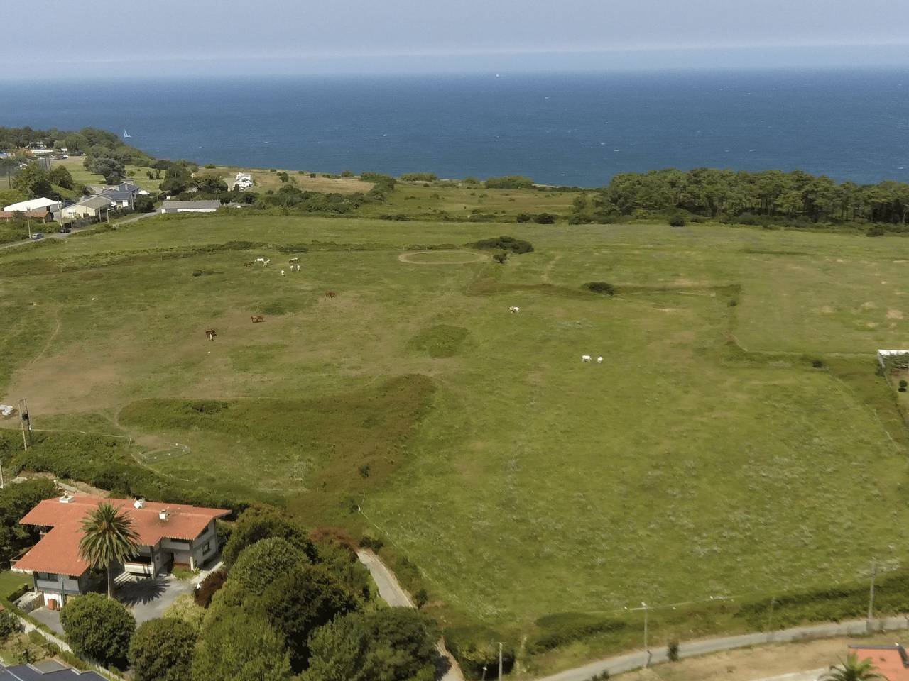 9 Zimmer. 24 pro. Strand. In der Nähe von Bilbao in Getxo, Baskische Küste (Spanien)