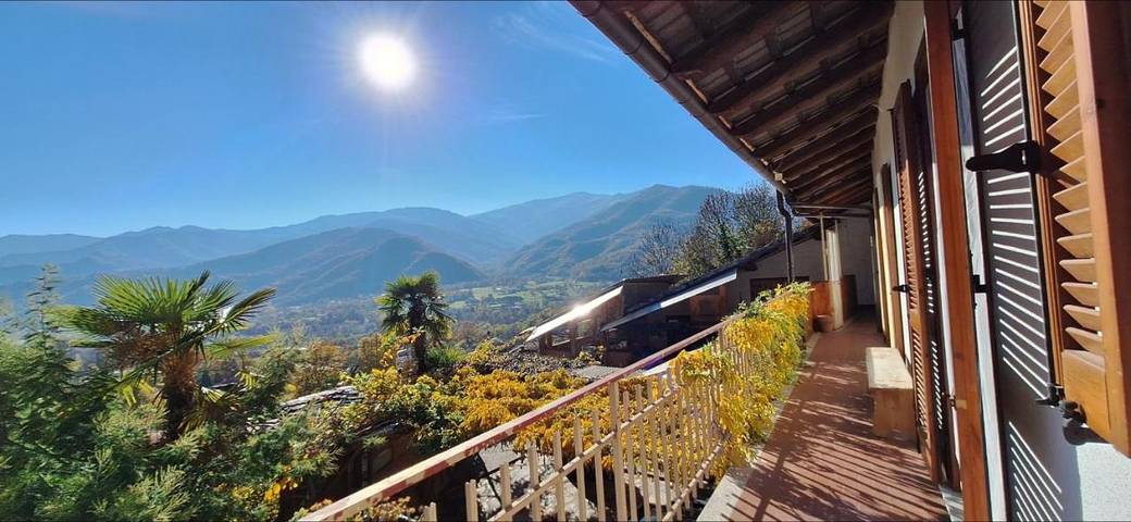 Location de vacances pour 4 personnes, avec terrasse et vue à Sanfront - 3