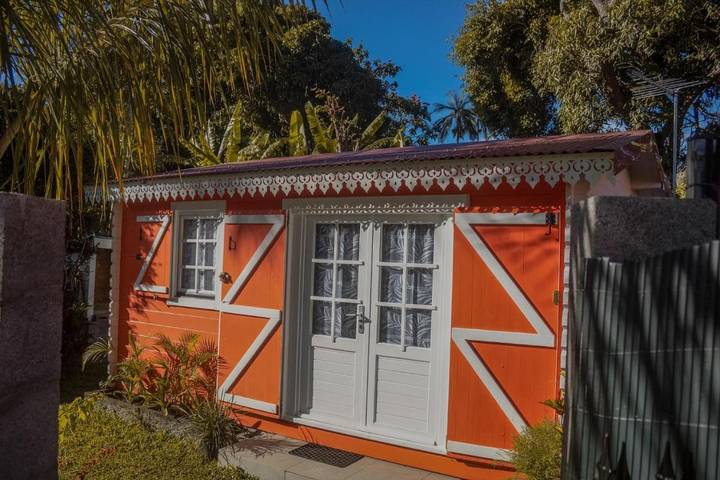 Maison de vacances pour 3 personnes, avec vue et jardin