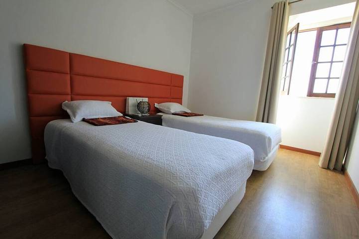 Location de vacances pour 10 personnes, avec Balcon et Jardin dans Geraz Do Lima - 4