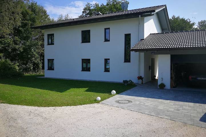 Ferienwohnung für 4 Personen, mit Garten in Fridolfing