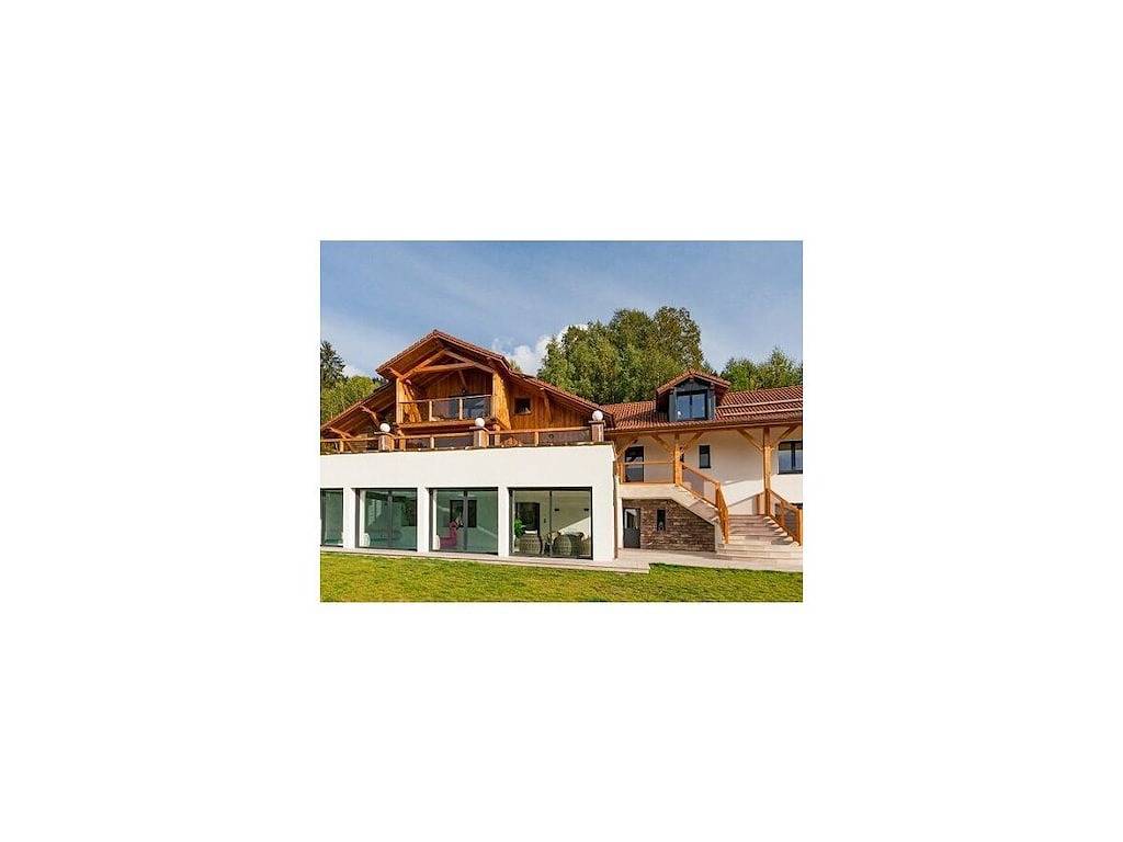 Casa de vacaciones en Ventron con piscina. in Ventron, Parque natural regional de los Ballons des Vosges