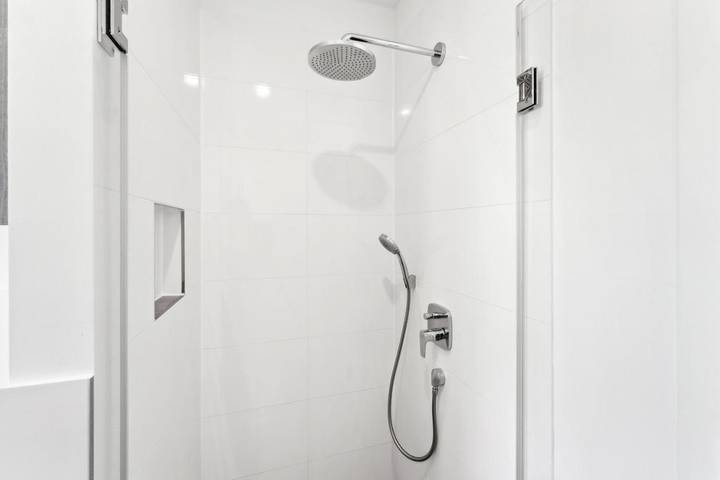 Ferienwohnung für 2 Personen, mit Balkon und Terrasse am Zwenkauer See - 2